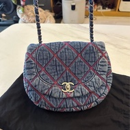 Chanel 牛仔馬鞍包