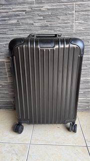 Rimowa original cabin 行李箱