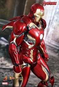 全新外啡盒從未開封  HOT TOYS AVENGERS: AGE OF ULTRON  MARK XLV MMS300-D11 Mark XLV Mark 45 Diecast 合金 鋼鐵俠 鐵甲奇