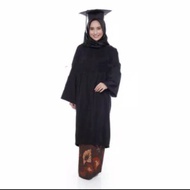 GRADUATION TOGA & ADULT GRADUATION HAT