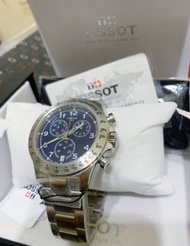 TISSOT 男款手錶 V8 不鏽鋼材質 三眼腕錶錶T1064171104200