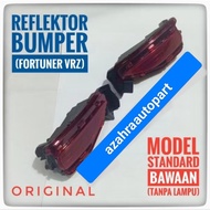 Fortuner Vrz rear bumper reflector