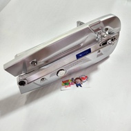 ชุด5ชิ้น สวิงอาร์ม ทรงดำคลองเตย + บังโซ่ + อุดบังโซ่ + น็อตโช้ค + แกนล้อ อลูมิเนียม เวฟ110i เวฟ125R