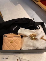 Chanel 金球小盒子，新色橘粉