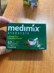 MEDIMIX 印度綠寶石皇室藥草浴美肌皂 濕疹救星