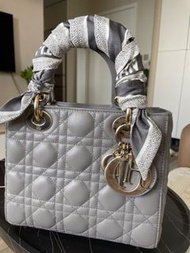 現貨 Full set Classic Lady Dior small size - 四格優雅大象/岩石灰 （現價$50000）