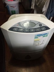 Dehumidifier NEOMAX 抽濕機22L/day 二手已經清洗內外一切正常西貢區取
