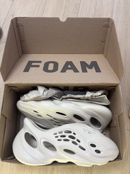 Yeezy Foam Runner 拖鞋