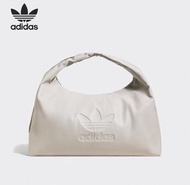 Adidas三葉草雲朵包