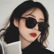 ﹉✥♦cermin mata hitam wanita versi Korea cermin mata hitam muka bulat kecil menari muka besar cermin mata pelangsing bers