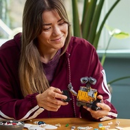 LEGO 43279 Disney: WALL-E and EVE