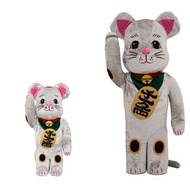 BE@RBRICK 招き猫 着ぐるみ 銀 400％ 着衫 招財貓 bearbrick