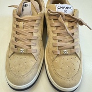 九成新 Chanel 香奈兒麂皮板鞋休閒鞋球鞋 38碼 (有購證)