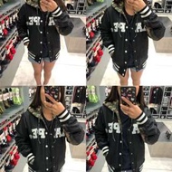 全新真品 93折有單 Aape 迷彩隻面著棒球外套情侶款