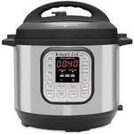 Instant Pot Duo 60 V5 7 in 1 multi-function pressure cooker - 5.7L