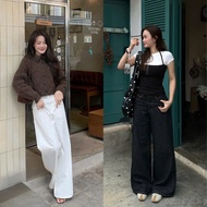 Women's wide-leg, straight-form jeans made of soft, durable denim with a mid-waist waistband, beauti