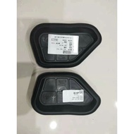 Audi A4 A5 Q5 S5 RS5  Front shock absorber cover hood Front shock absorber dust cover