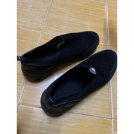 New WATER SHOES SIZE 48
