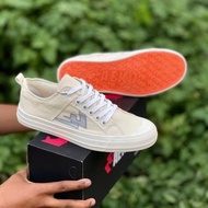 LOKAL (Reflective Light Up) Men's Sneakers Wanita Aekoshoes New Twoyears Cream Local Original