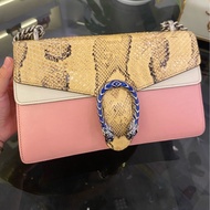 Gucci 粉色拼蛇皮酒神鏈條包 天然紋路 超稀有 尺寸約：28*17*9cm