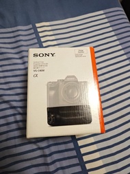 Sony vg-c4em for A74 A7R5