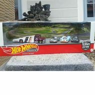 Hotwheels Premium Diorama Ionic Racer
