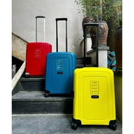 Samsonite S'Cure cabin size Suitcase - Made in EU Genuine Red size 20