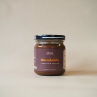 精細研磨的澳洲堅果與黑巧克力混合