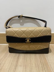 Chanel Handbag two tone bag vintage 手袋