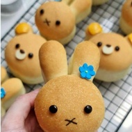 CAKE MOLD RABBIT CHARACTER BREADRing SIZE 8x3 CM COOKIES CUTTER 1PCS