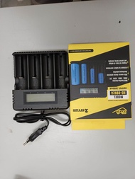 AU Plug 1/2/8 Slots Battery Charger For LED Flashlight Battery AA AAA 18650  Battery