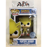 Funko POP Sonic the Gedehog - Super Sonic Special Edition (923) with Boss Protector