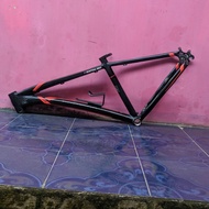 frame polygon xtrada 6 27,5 not wreak clovis