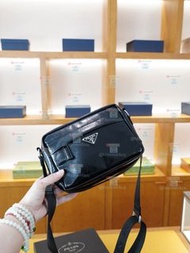 PRADA 普拉達prada相機包 方包 男士斜挎單肩背包