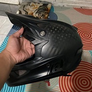 helm tld d3 carbon size L