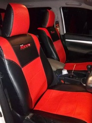 ชุดหุ้มเบาะรถยนต์ ขนาดตรงรุ่น REVO แบบสวมทับ คู่หน้า (สีแดง-ดำ) RD-BL