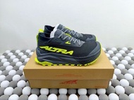 Altra OLYMPUS 275