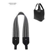 Vegan Evelyn 29 - Crossbody Bag with Adjustable Strap | Cowhide Lychee Canvas