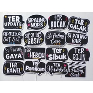 REUNI BW 16 PHOTOBOOTH PROPS READY ONLY