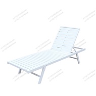 Courtyard pool seaside bed chair