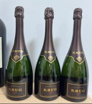 香港  高價収： 香檳王 Dom Perignon 庫克香檳 Krug 沙龍香檳 Champagne Salon 黑桃A香檳 Armand de Brignac 香檳王  等等 歡迎咨詢！！