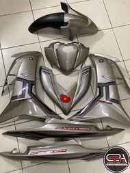 COVERSET BODYSET LC135 LC V8 EXCITER MATELIC GOLD FUEL INJECTION FI YAMAHA SIAP TANAM DOCTOR 003 OEM VIETNAM EDITION