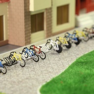 Evemodel HO Scale 1:87 Bicycles 20pcs Bikes with 4pcs Parking Racks Model Layout C8702