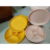 Tupperware set