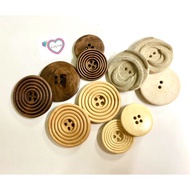 Creative Design Wooden Button/Butang Kayu Berukir Bercorak/Butang Pengikat Mask/Butang Langsir/木纽扣/窗帘纽扣