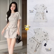 Rattana ชุดเดรสลายโบ มาสุดน่ารัก มีดีเทลดอกไม้ติดที่หน้าอกสามารถถอดออกได้