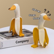 Banana Duck% B260504