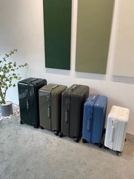 rimowa essential cabin hand carry size 21" Suitcase brand new