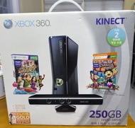 XBOX 360 Kinect 250GB 硬碟遊戲機