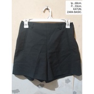 Zara BASIC brand girls shorts (lp...68,P....33).